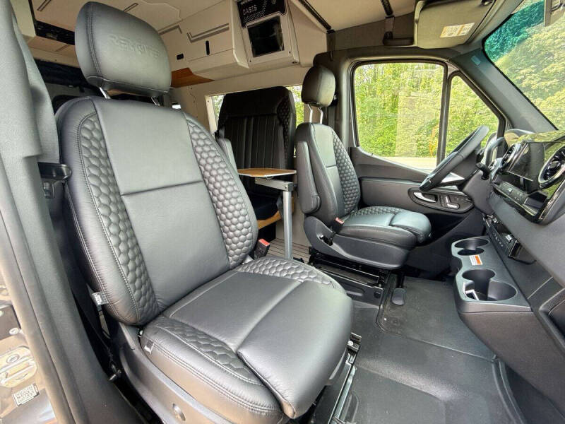 2025 Mercedes-Benz Sprinter
