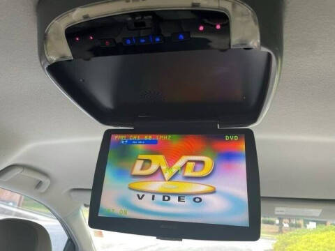 2013 Toyota Sienna XLE 7-Passenger Auto Access Seat