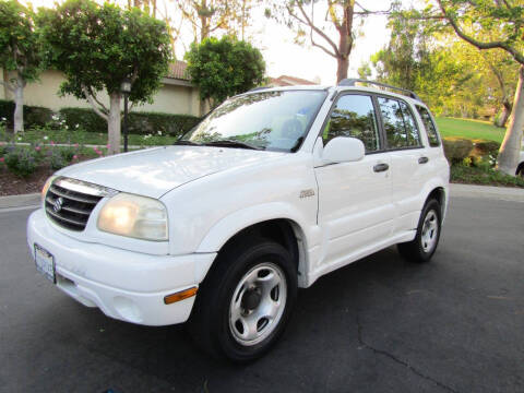 2001 Suzuki Grand Vitara for sale at E MOTORCARS in Fullerton CA