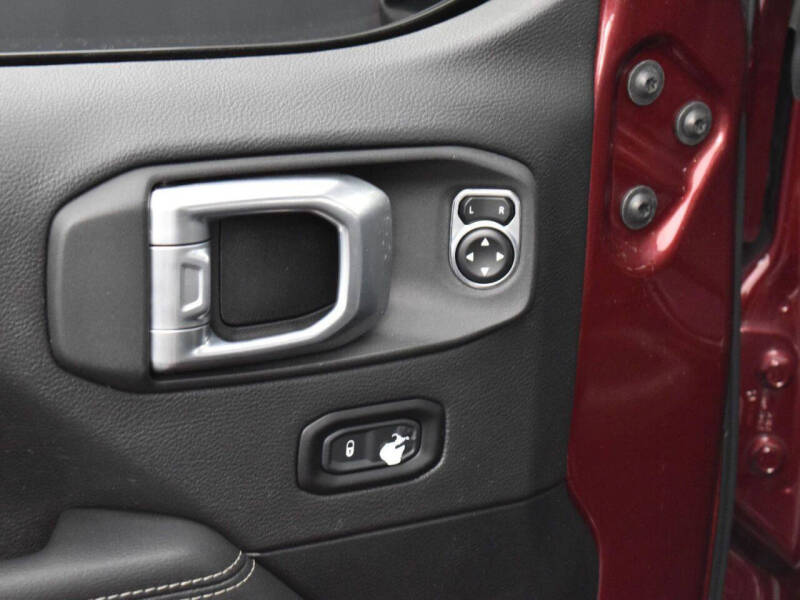 2021 Jeep Gladiator Overland