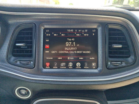 2016 Dodge Challenger SXT Plus