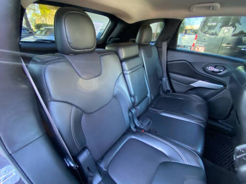 2018 Jeep Cherokee Latitude Plus