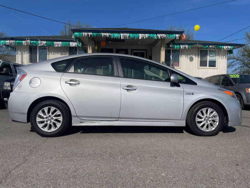 2012 Toyota Prius Plug-in Hybrid