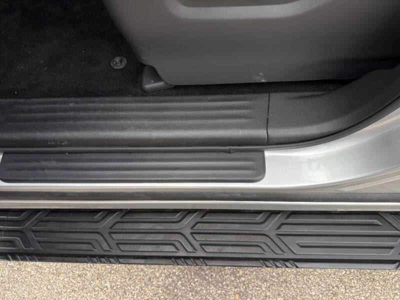 2024 Nissan Armada SV