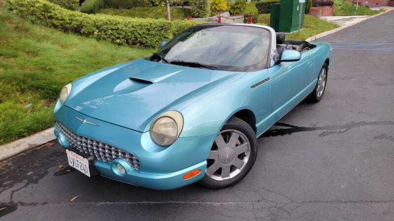 2002 Ford Thunderbird Deluxe
