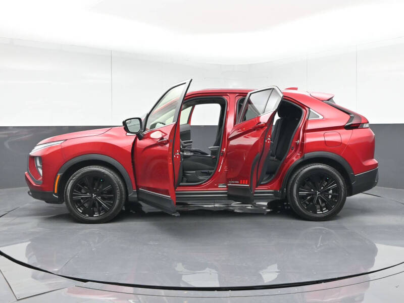 2022 Mitsubishi Eclipse Cross LE