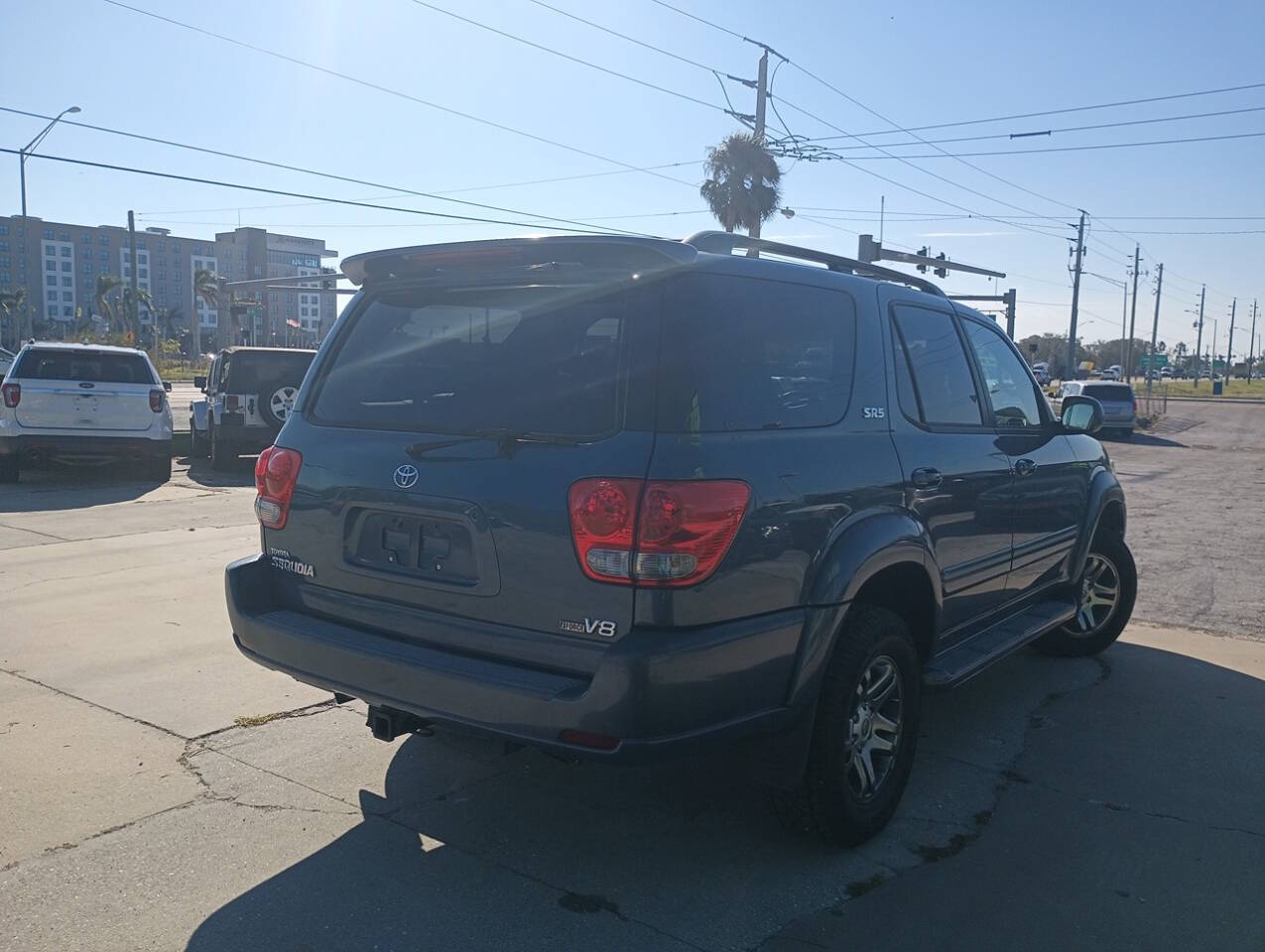 2007 Toyota Sequoia for sale at Auto Outlet Of Manatee in Palmetto, FL