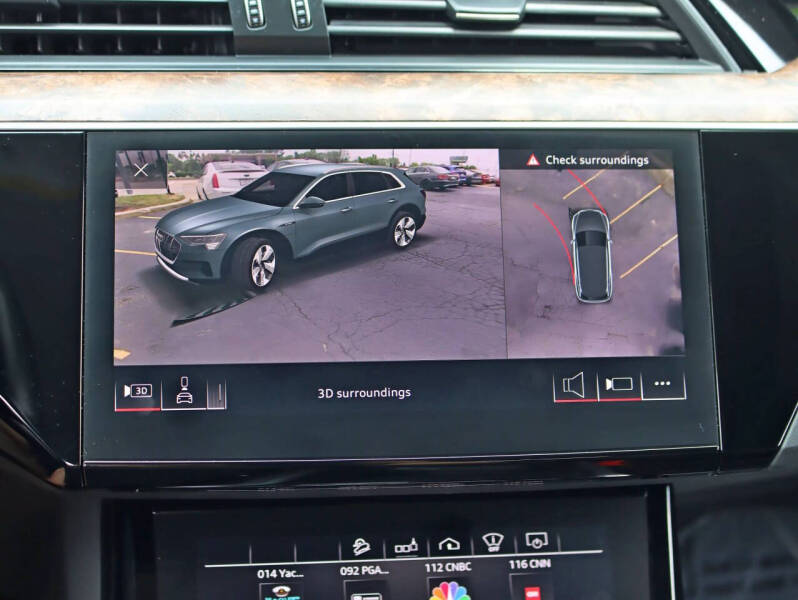 2019 Audi e-tron quattro Prestige