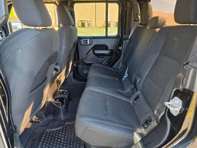 2020 Jeep Gladiator Sport