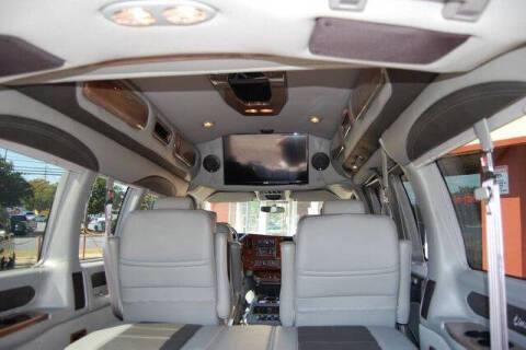 2017 GMC Savana 2500