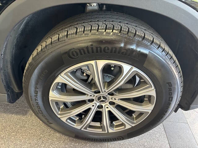 2024 Mercedes-Benz GLC 22