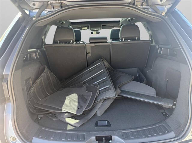 2022 Land Rover Discovery Sport P250 SE