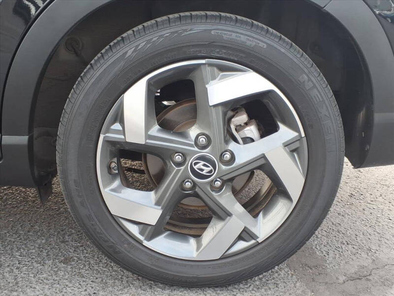 2023 Hyundai Venue SEL