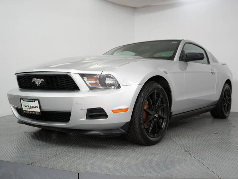 2012 Ford Mustang V6