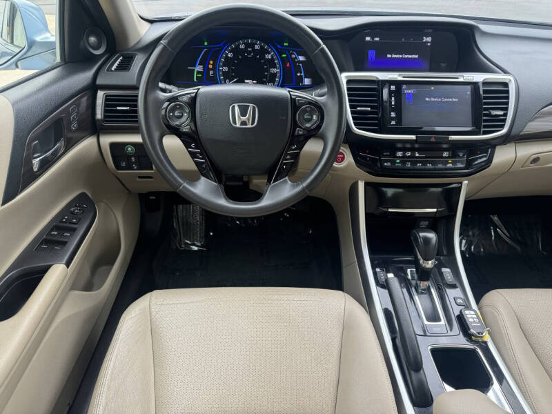 2017 Honda Accord Hybrid EX-L