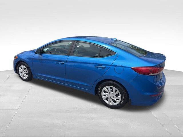 2017 Hyundai Elantra