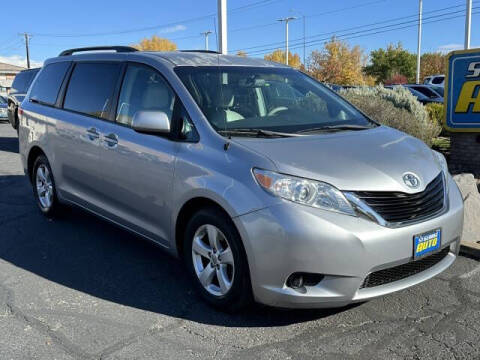 2012 Toyota Sienna