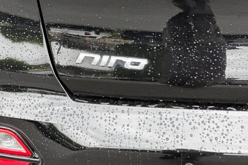 2022 Kia Niro EX Premium