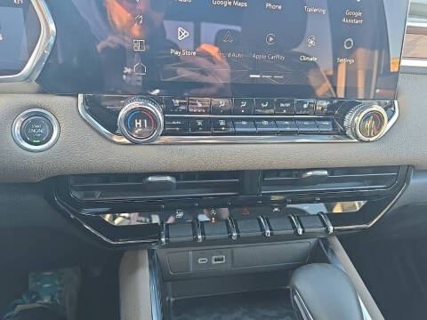 2023 GMC Canyon Denali