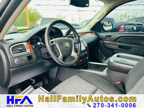 2011 Chevrolet Avalanche LS