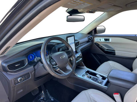2022 Ford Explorer Platinum