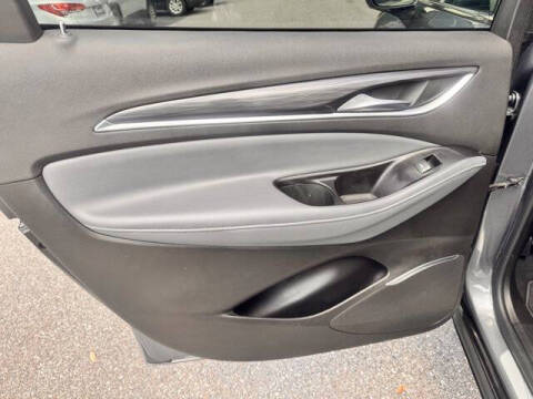 2018 Buick Enclave Essence