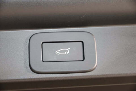 2024 Land Rover Range Rover P400 SE