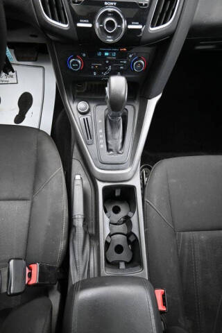 2017 Ford Focus SEL