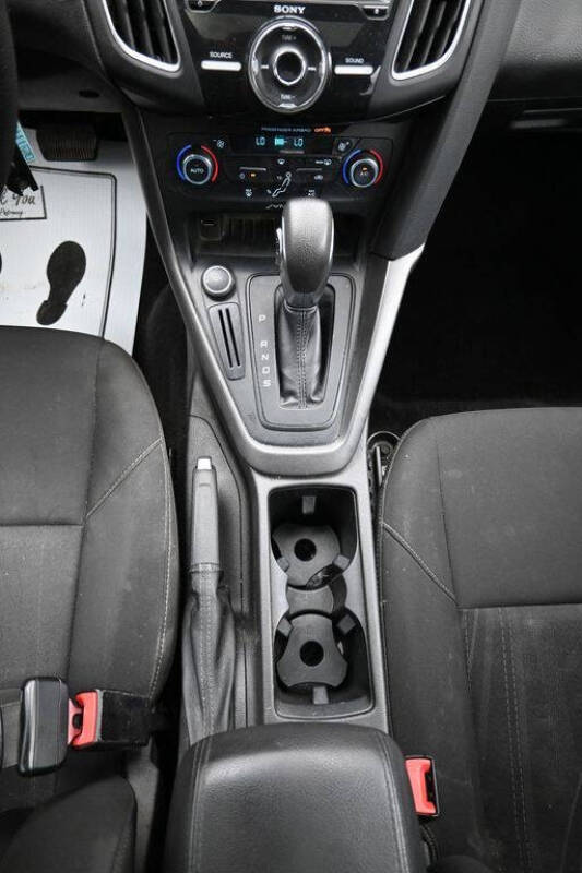 2017 Ford Focus SEL