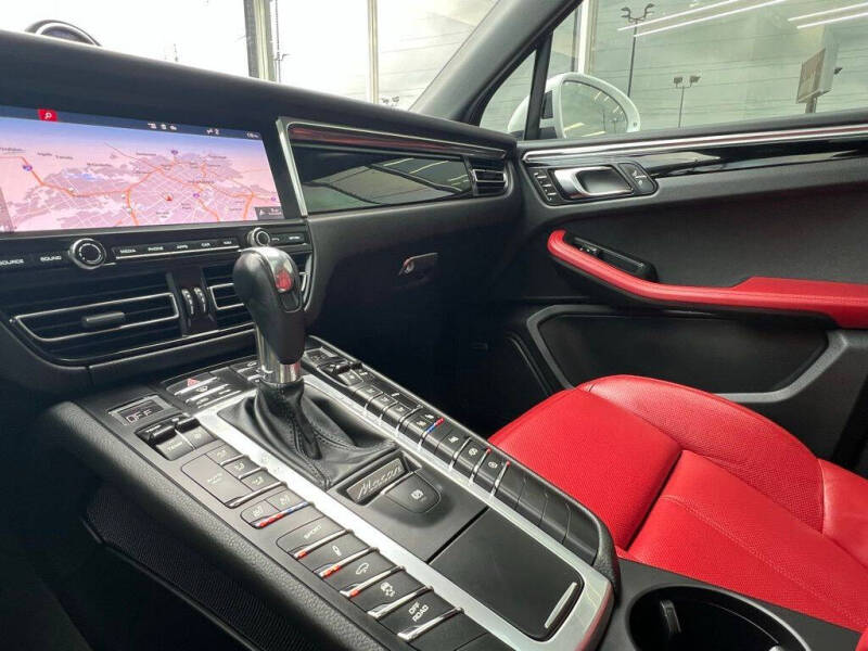 2021 Porsche Macan GTS