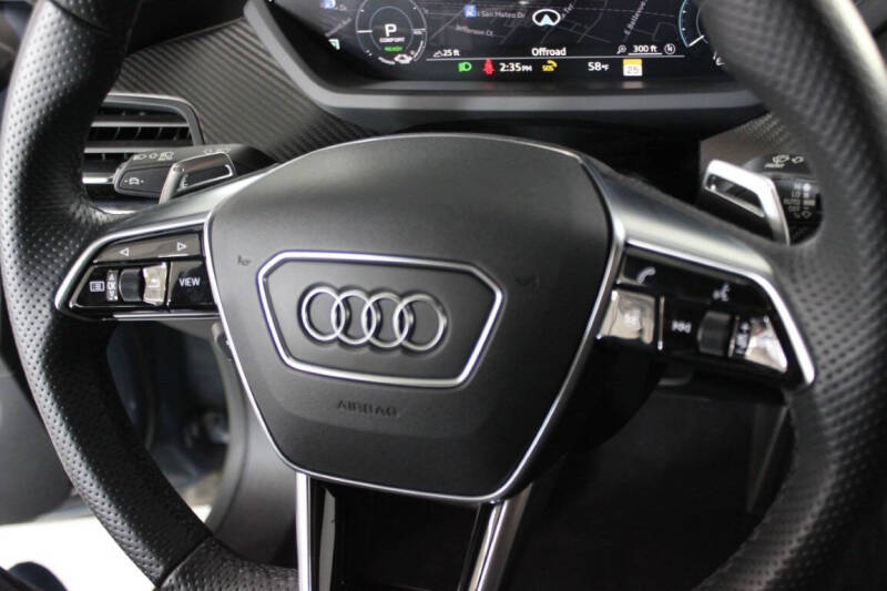 2023 Audi RS e-tron GT quattro