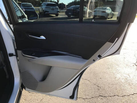 2023 Cadillac XT4 Luxury