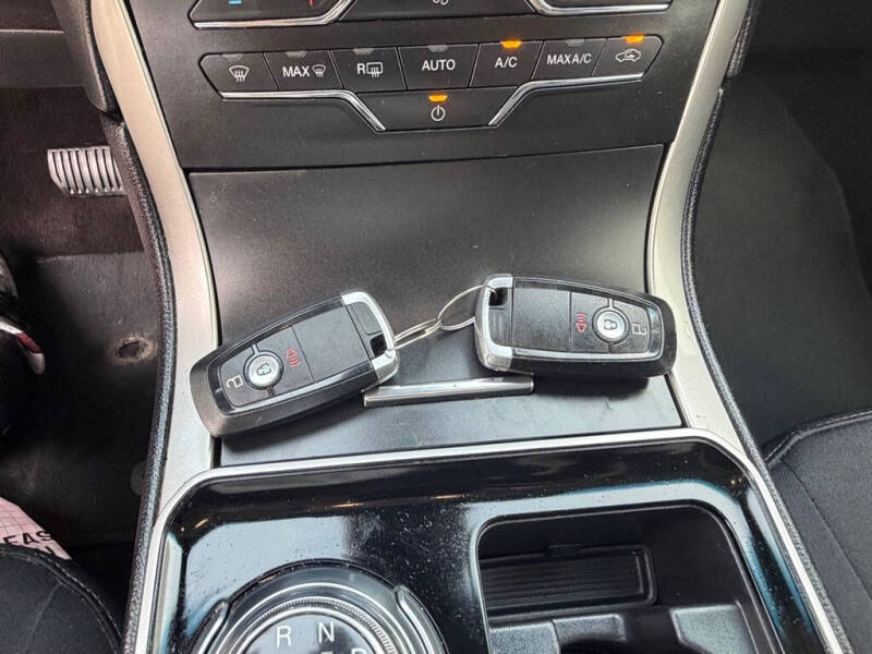 2019 Ford Edge SEL