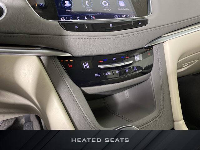 2021 Cadillac XT5 Premium Luxury