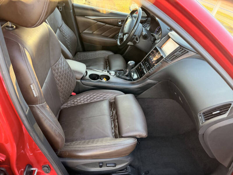 2017 Infiniti Q50 Red Sport 400