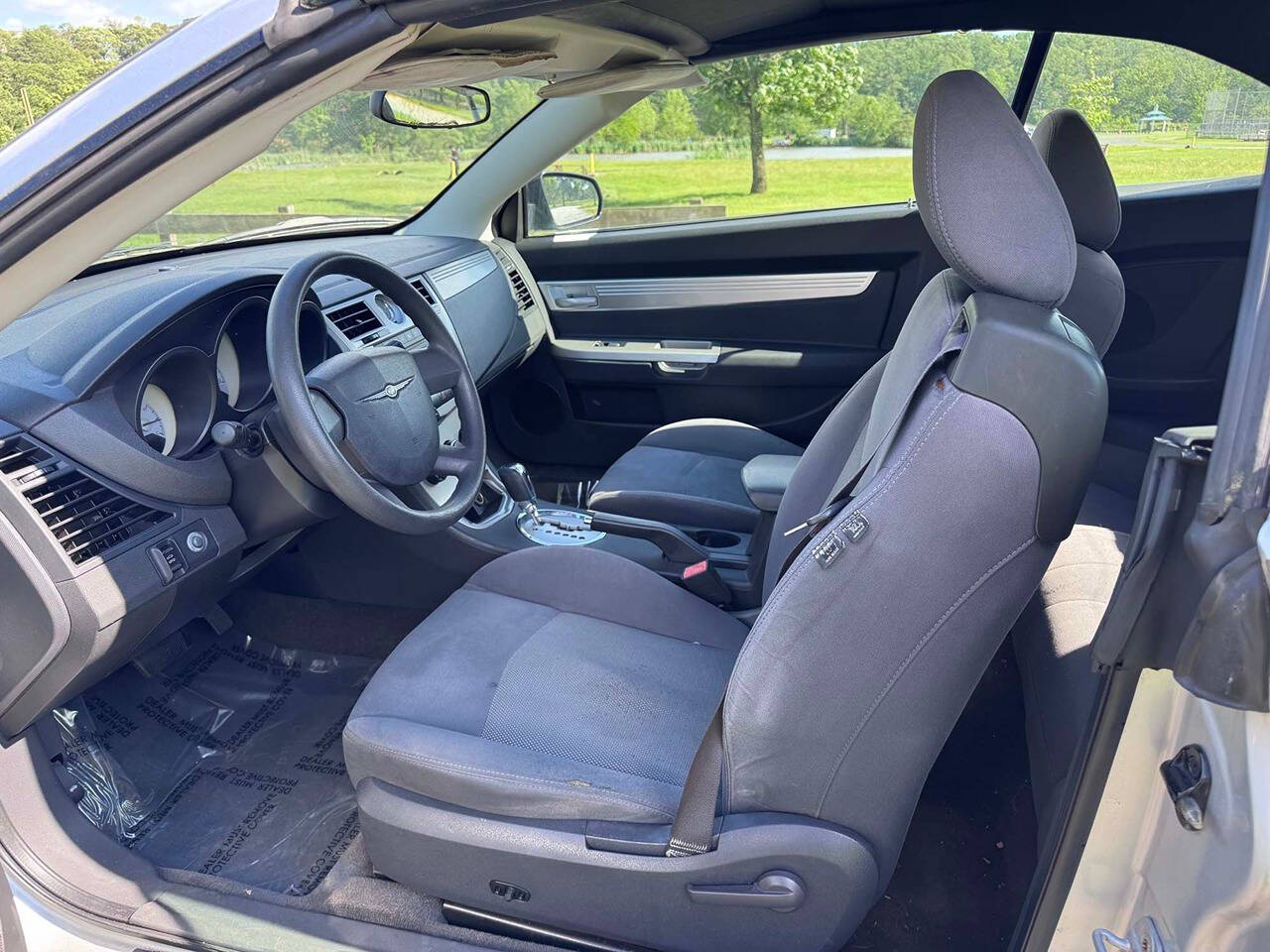 2009 Chrysler Sebring 3