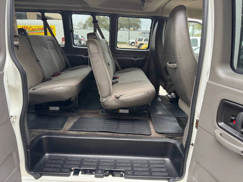 2012 Chevrolet Express LT 2500