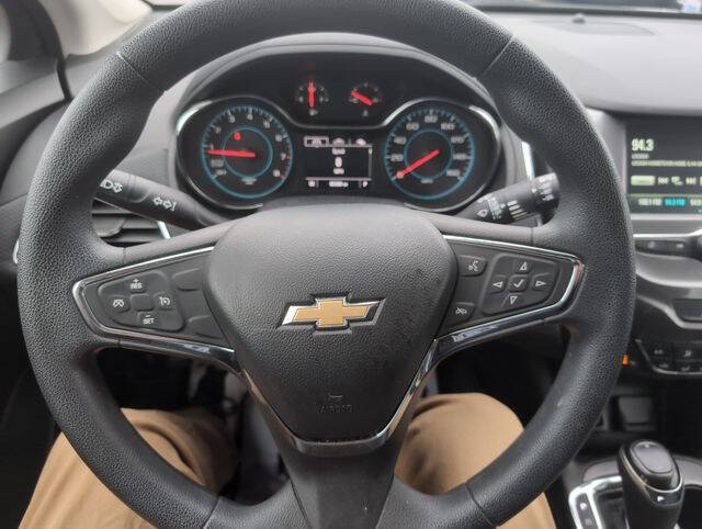 2018 Chevrolet Cruze LT Auto