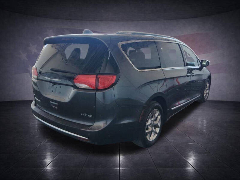 2019 Chrysler Pacifica Limited
