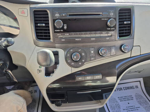2011 Toyota Sienna