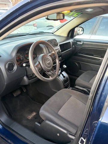 2012 Jeep Compass Sport