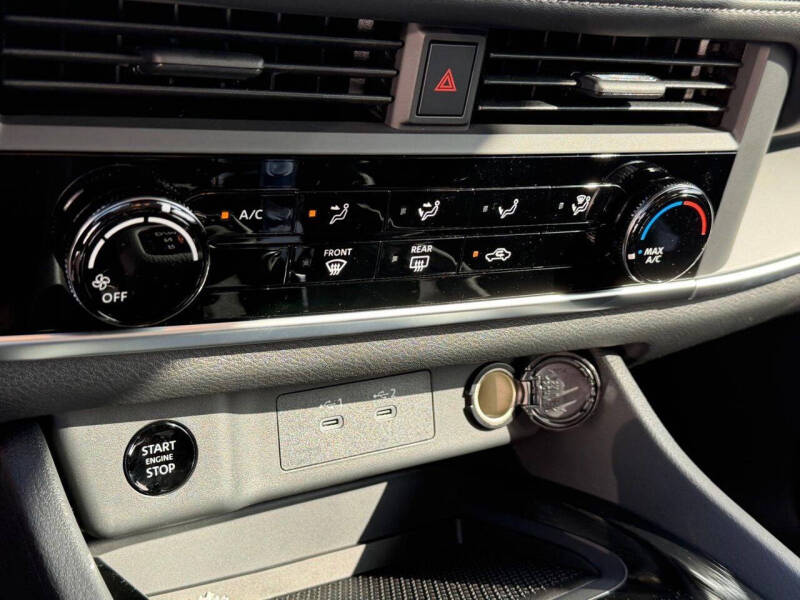 2026 Nissan Rogue S