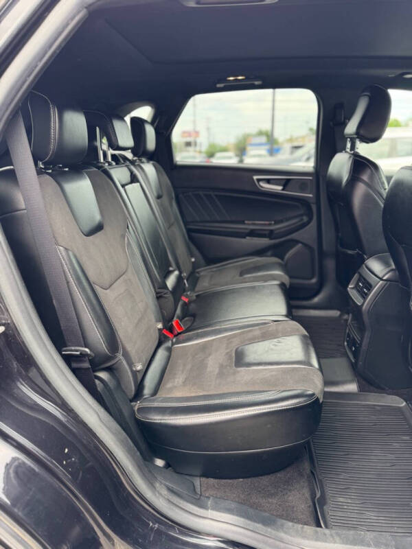 2020 Ford Edge ST