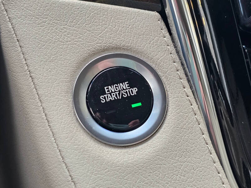 2018 Cadillac Escalade ESV Premium Luxury