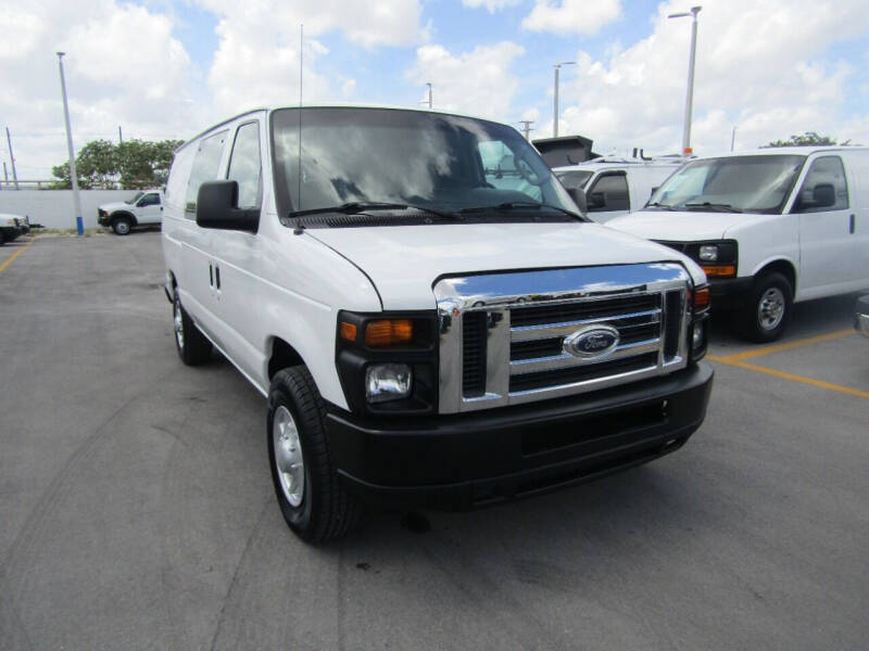 2011 Ford E-Series E-150