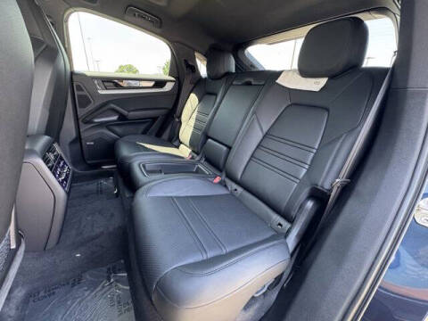 2025 Porsche Cayenne Coupe