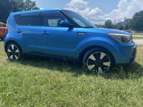 2016 Kia Soul +