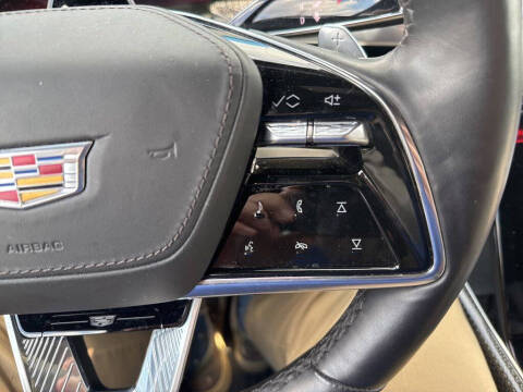 2025 Cadillac Escalade-V