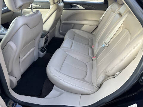 2017 Lincoln MKZ Reserve