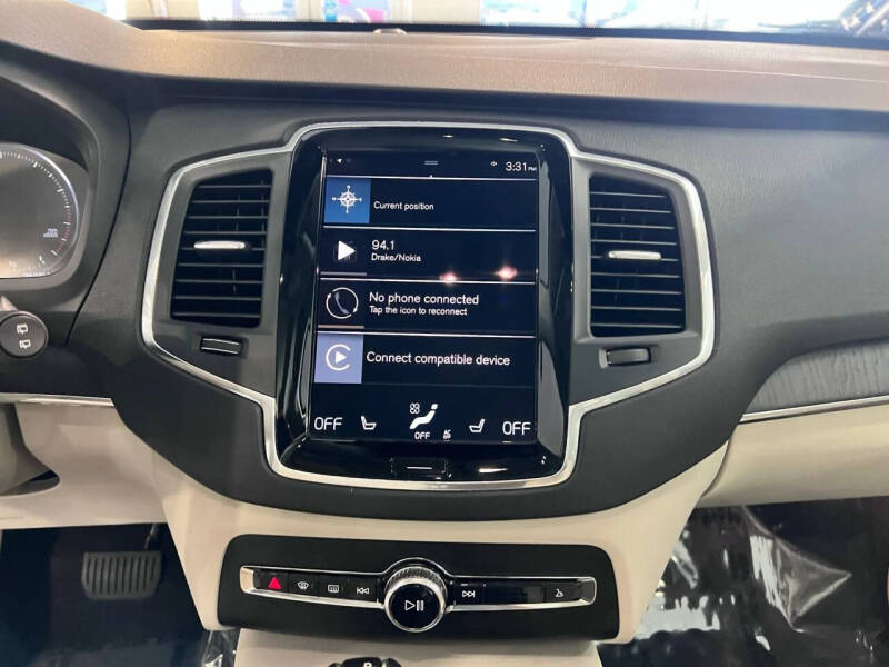 2020 Volvo XC90 T5 Momentum